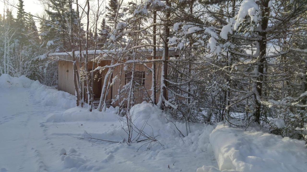Residence Touristique Lodge Des Bois Сен-Феликс-д'Оти Экстерьер фото